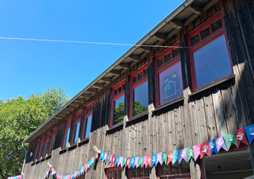 lehmbaugruppe_aktuelles_villa_kunterbunt_jubilaeum_vorschaubild.jpg